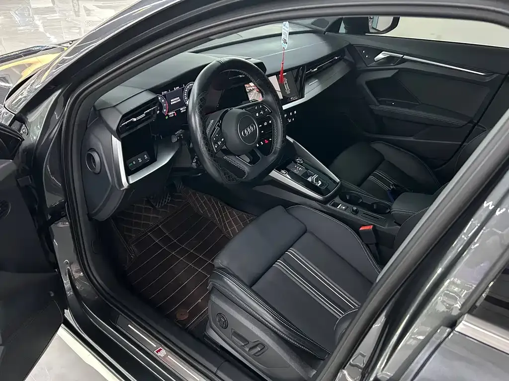 Audi A3 — фото 3