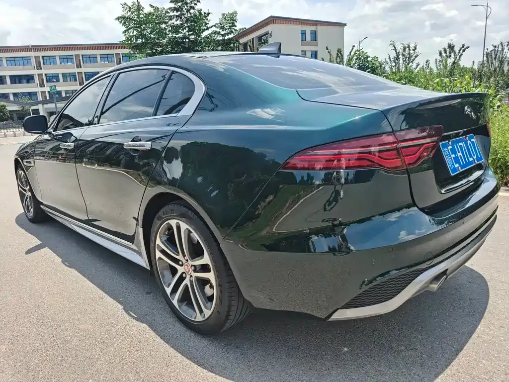 Jaguar XEL — фото 10