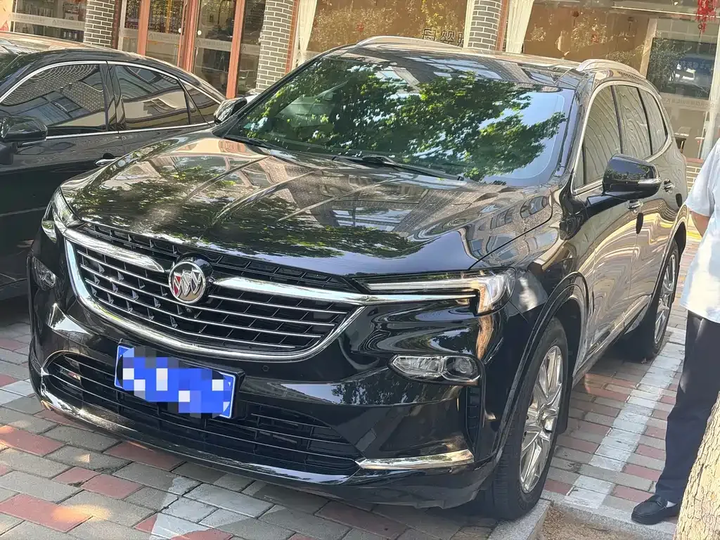 Buick Enclave — фото 1