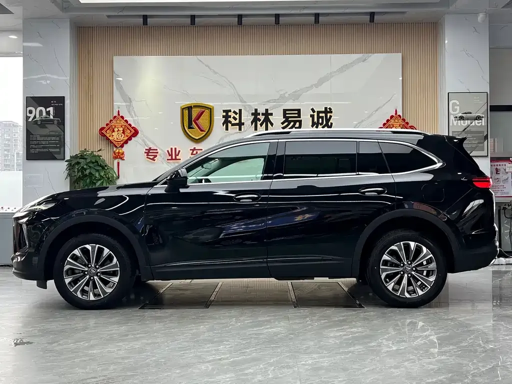 Buick Envision Plus — фото 4