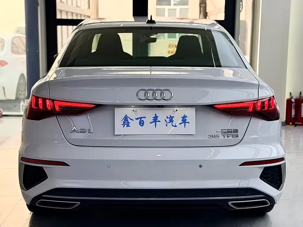 Audi A3 — фото 8