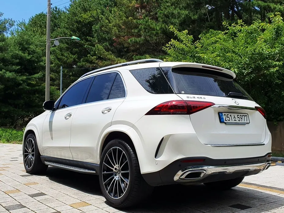 Mercedes-Benz GLE-Class — фото 4
