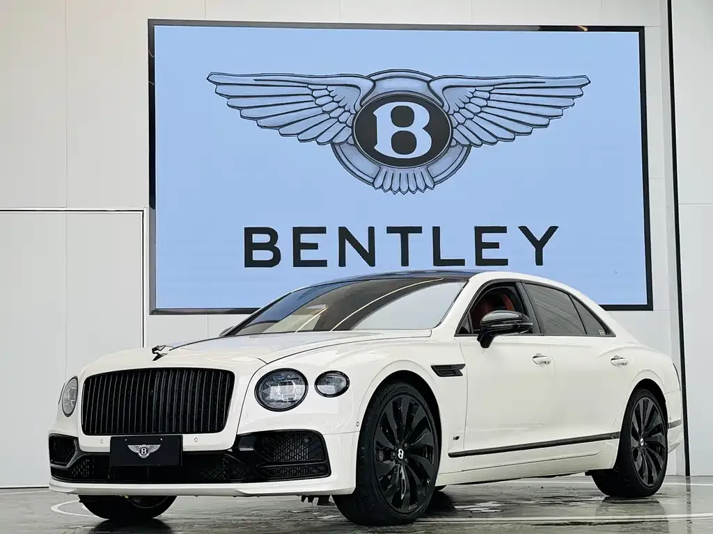 Bentley Flying Spur — фото 1
