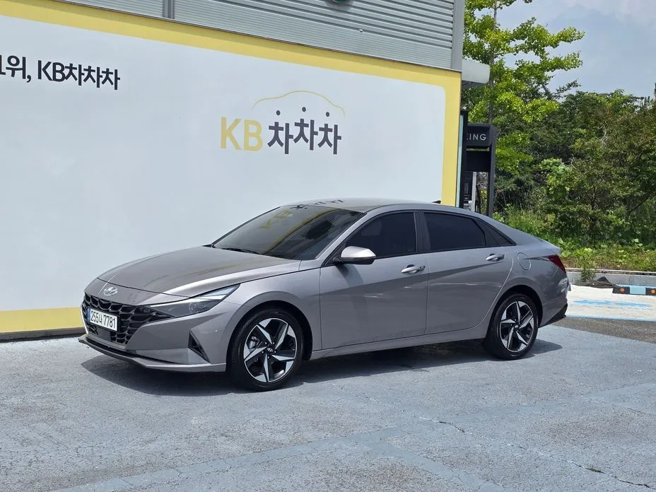 Hyundai AVANTE — фото 2