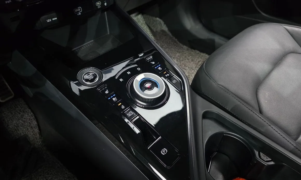 Kia Niro — фото 10