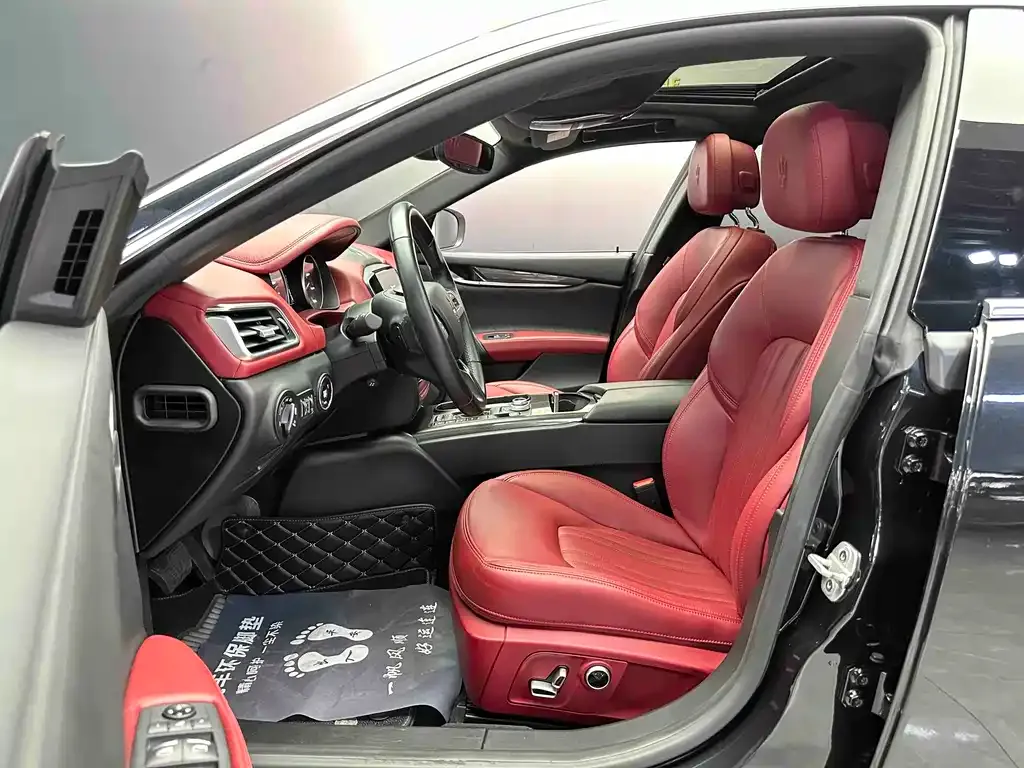 Maserati Ghibli — фото 7