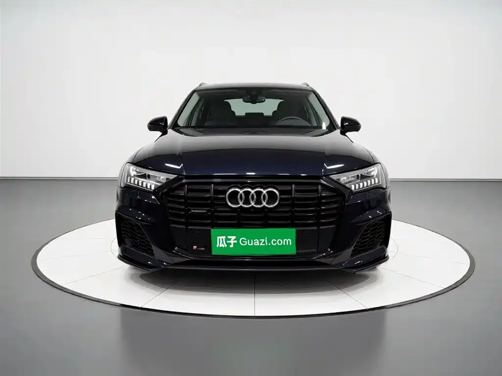 Audi Q7 2021 из CN, фото 3