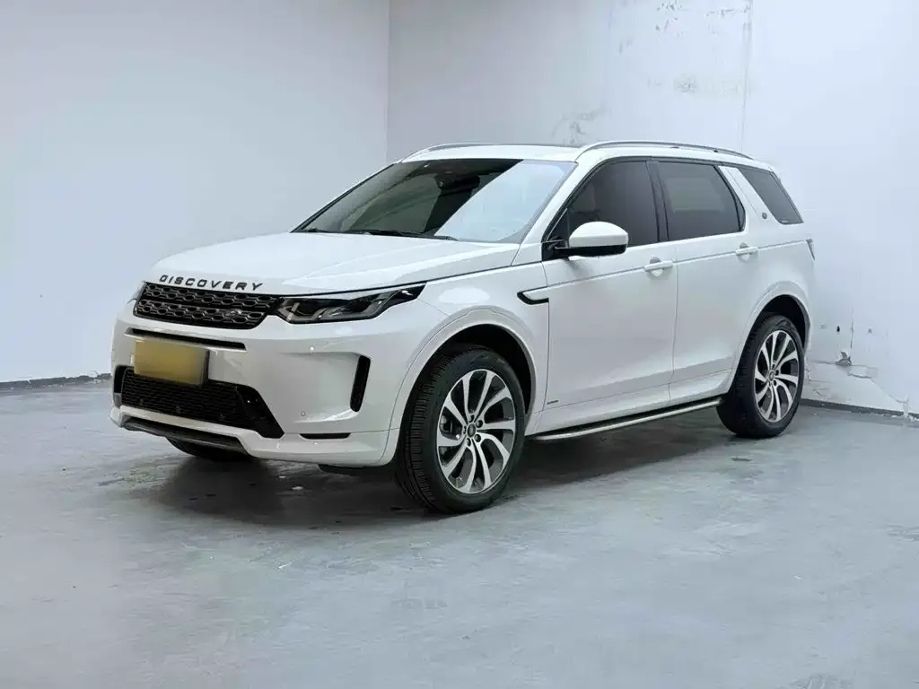 Land Rover Discovery Sport — фото 1
