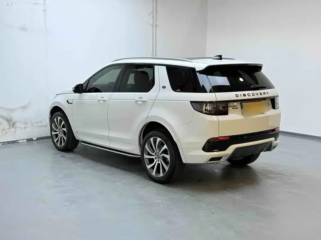 Land Rover Discovery Sport — фото 4