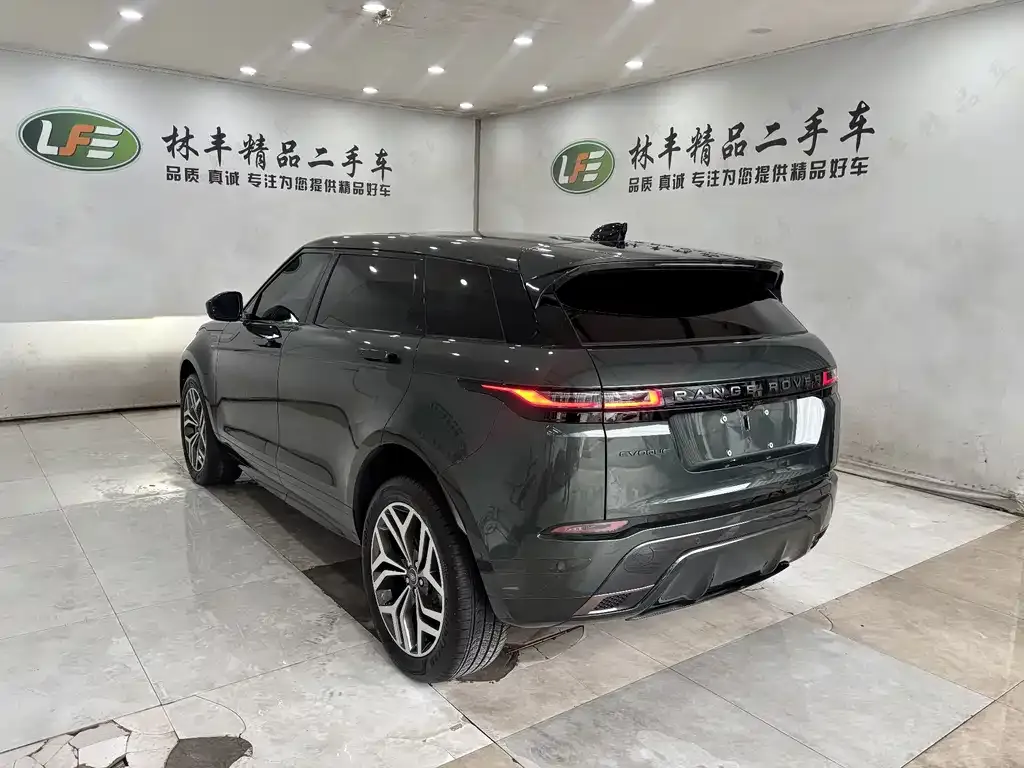 Land Rover Evoque — фото 6