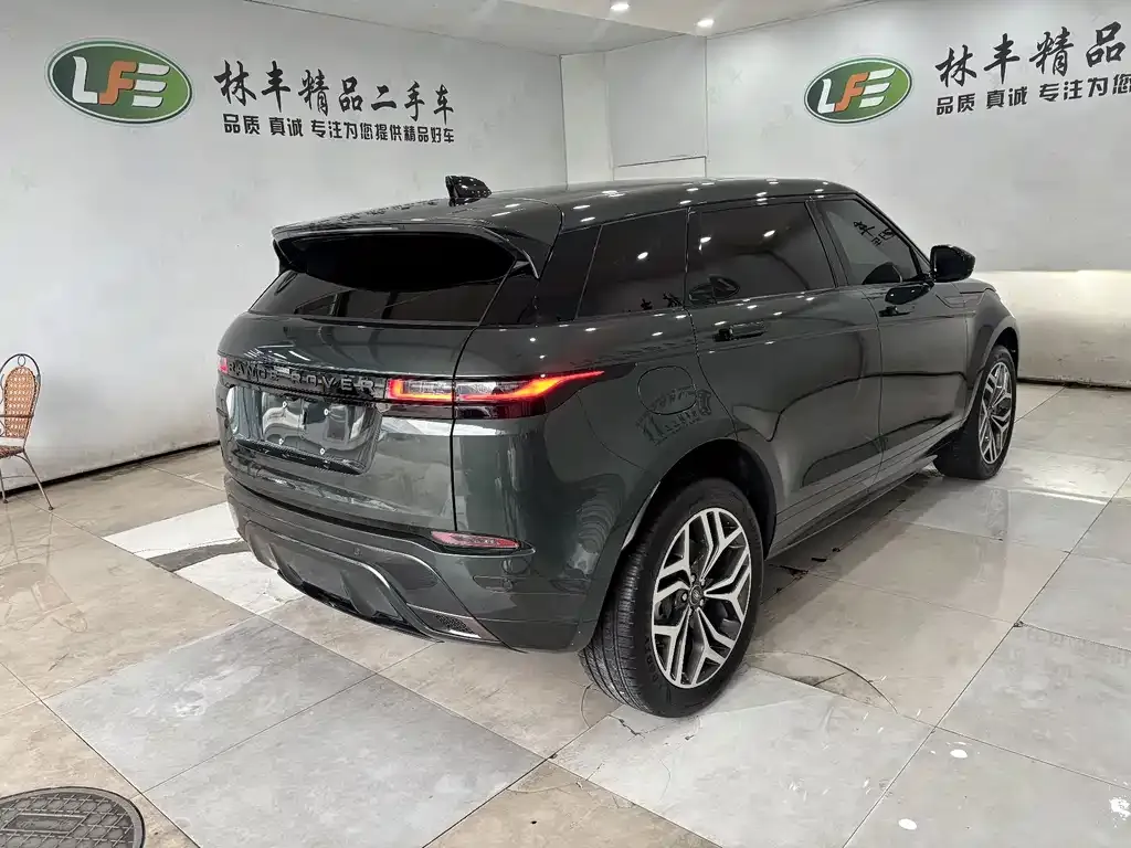 Land Rover Evoque — фото 8