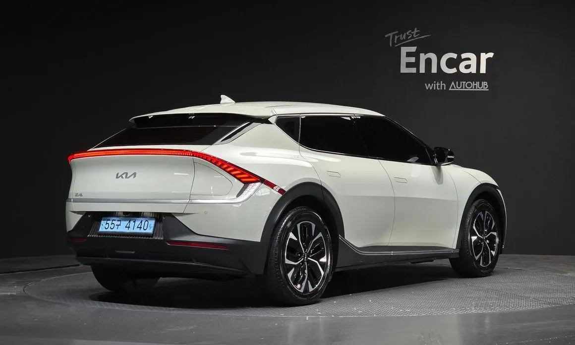 Kia EV6 — фото 7