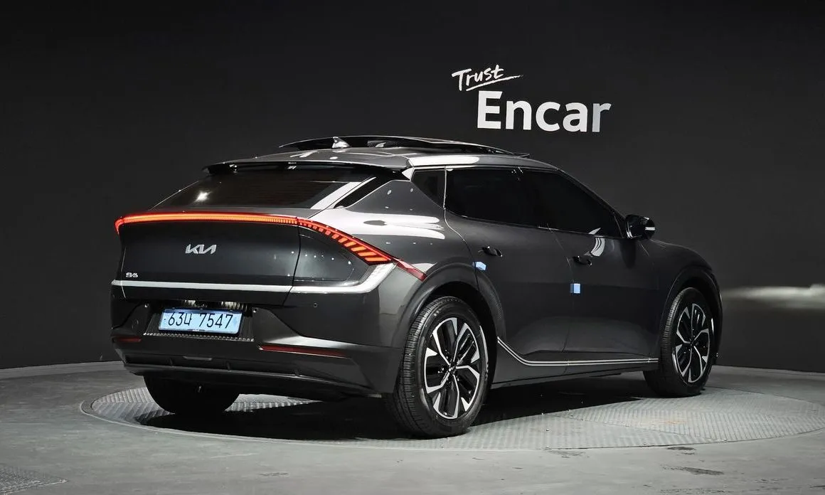Kia EV6 — фото 5