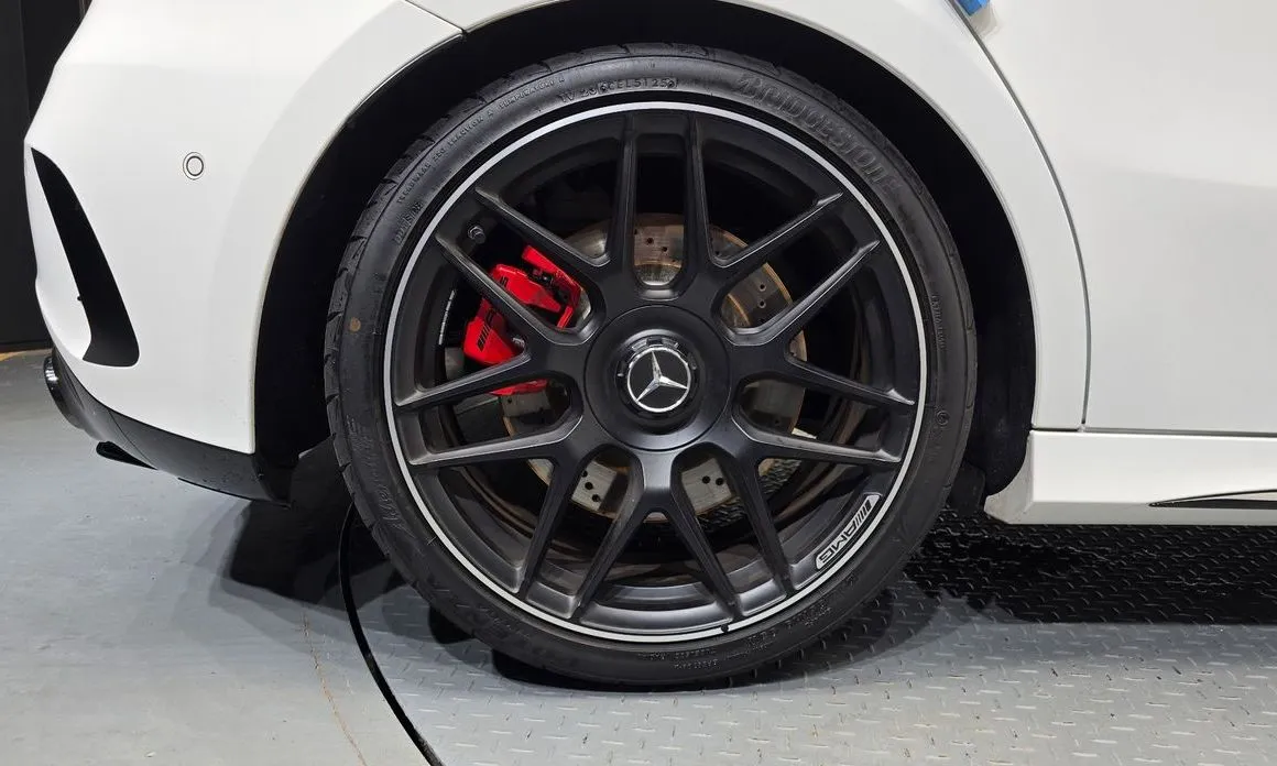Mercedes-Benz A-Class — фото 10