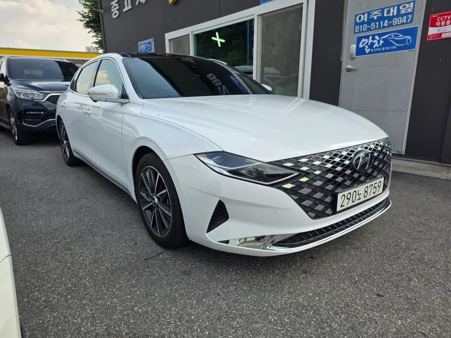 Hyundai Grandeur — фото 1