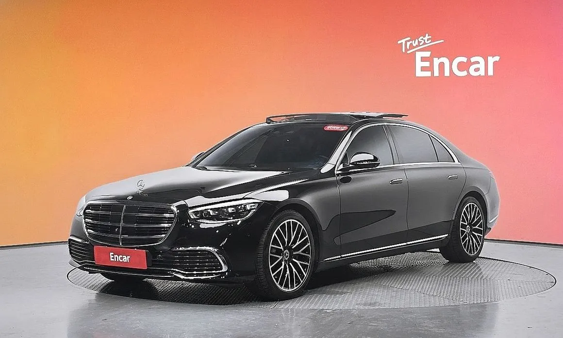 Mercedes-Benz S-Class — фото 1
