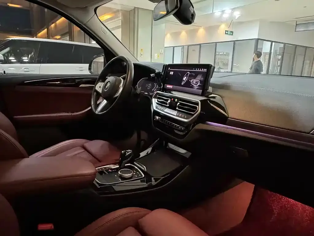 BMW X3 2024 из CN, фото 2