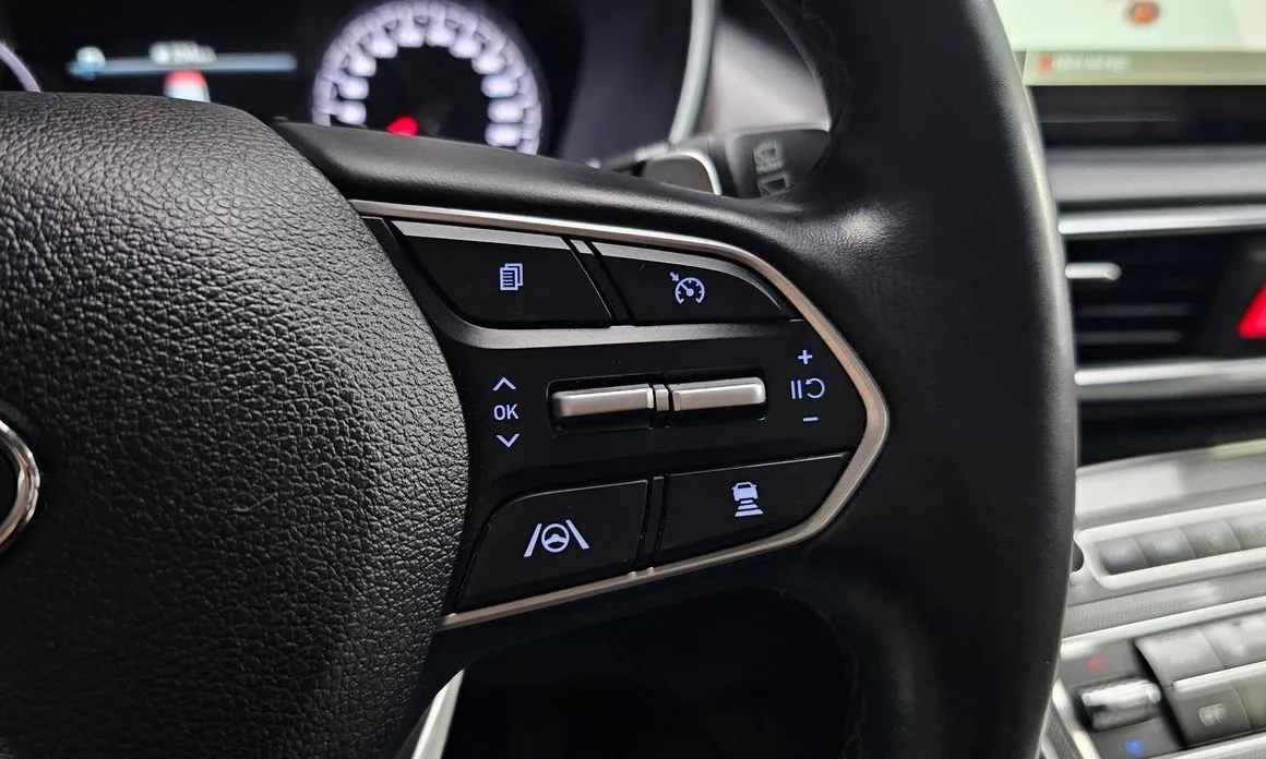 Hyundai Santafe — фото 2