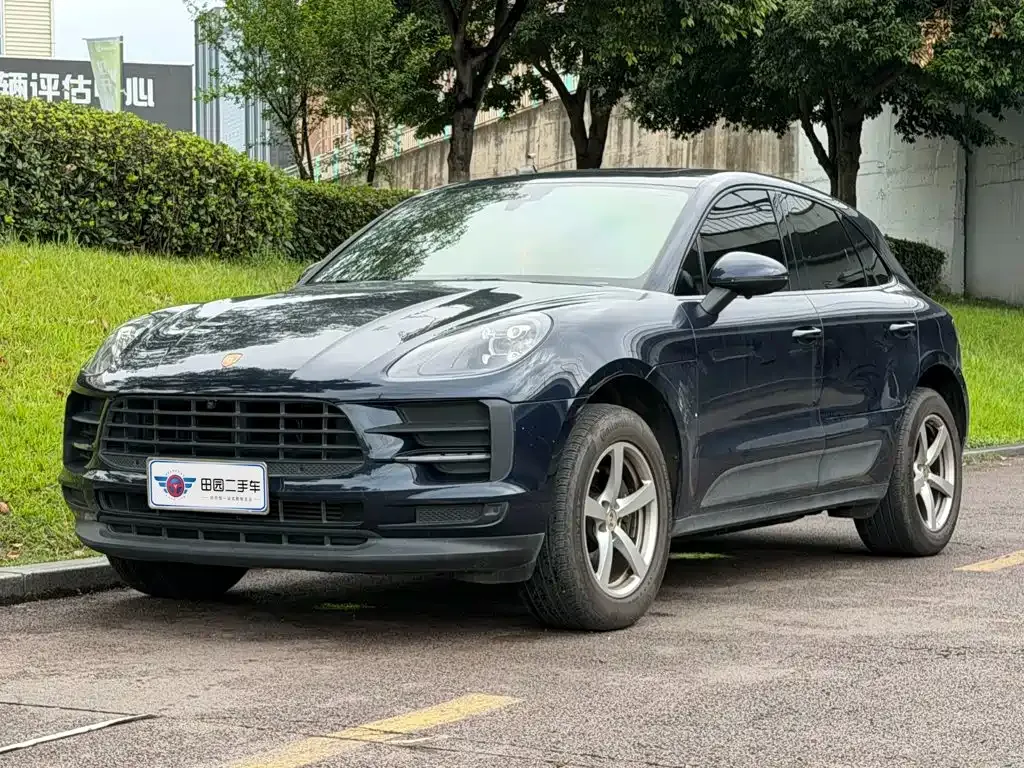Porsche Macan — фото 1