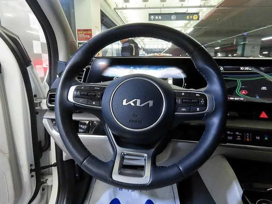 Kia Sportage — фото 8