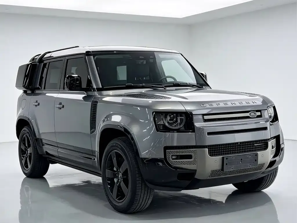 Land Rover Defender — фото 1