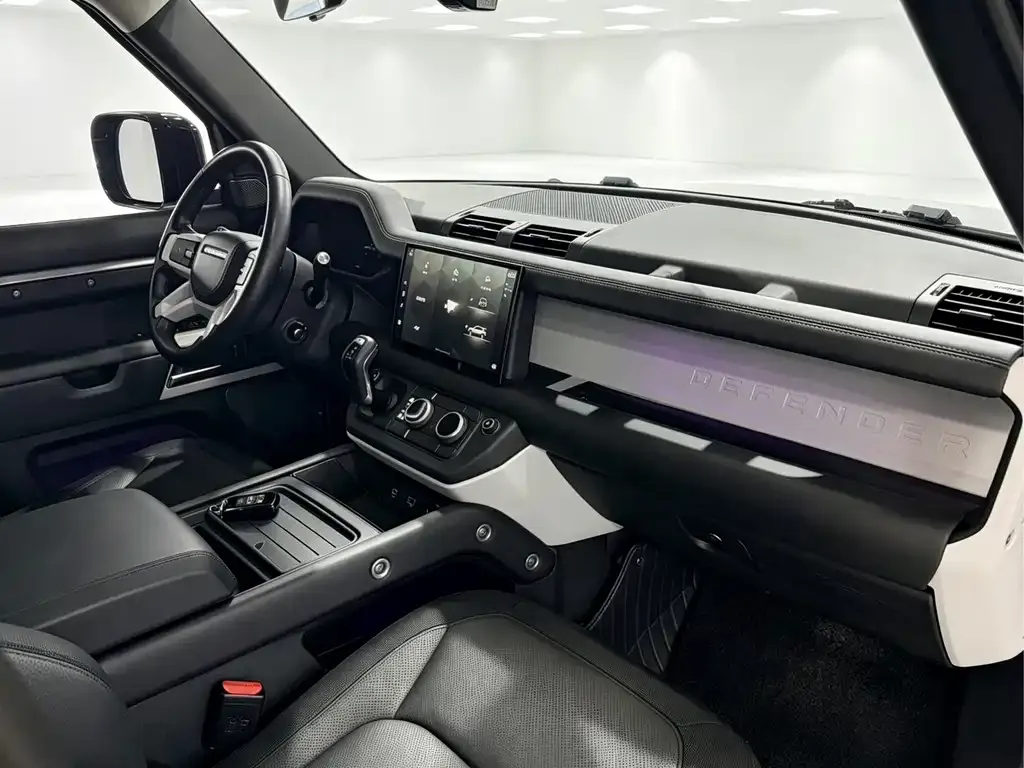 Land Rover Defender — фото 2