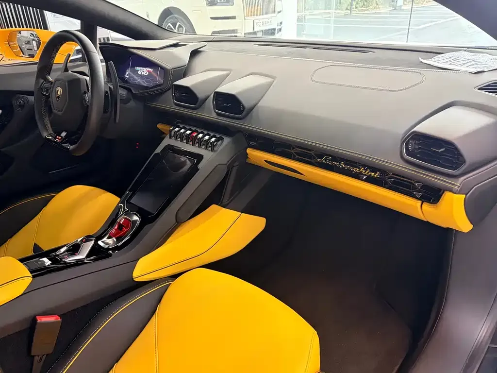Lamborghini Huracan — фото 3