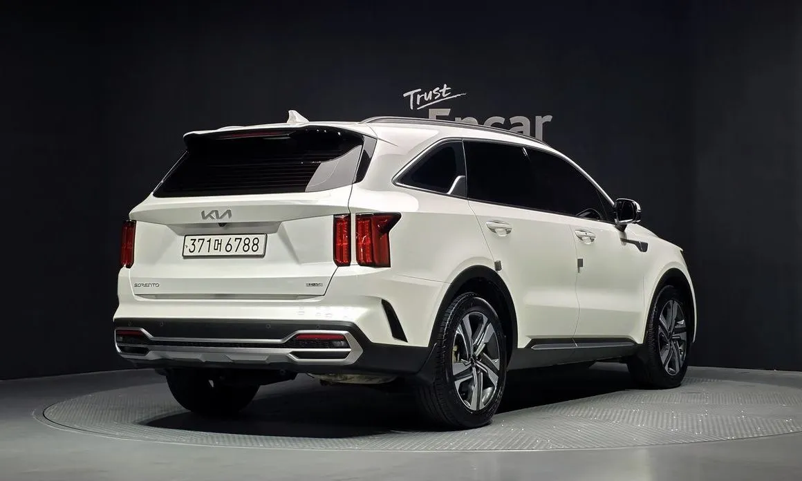 Kia Sorento — фото 3