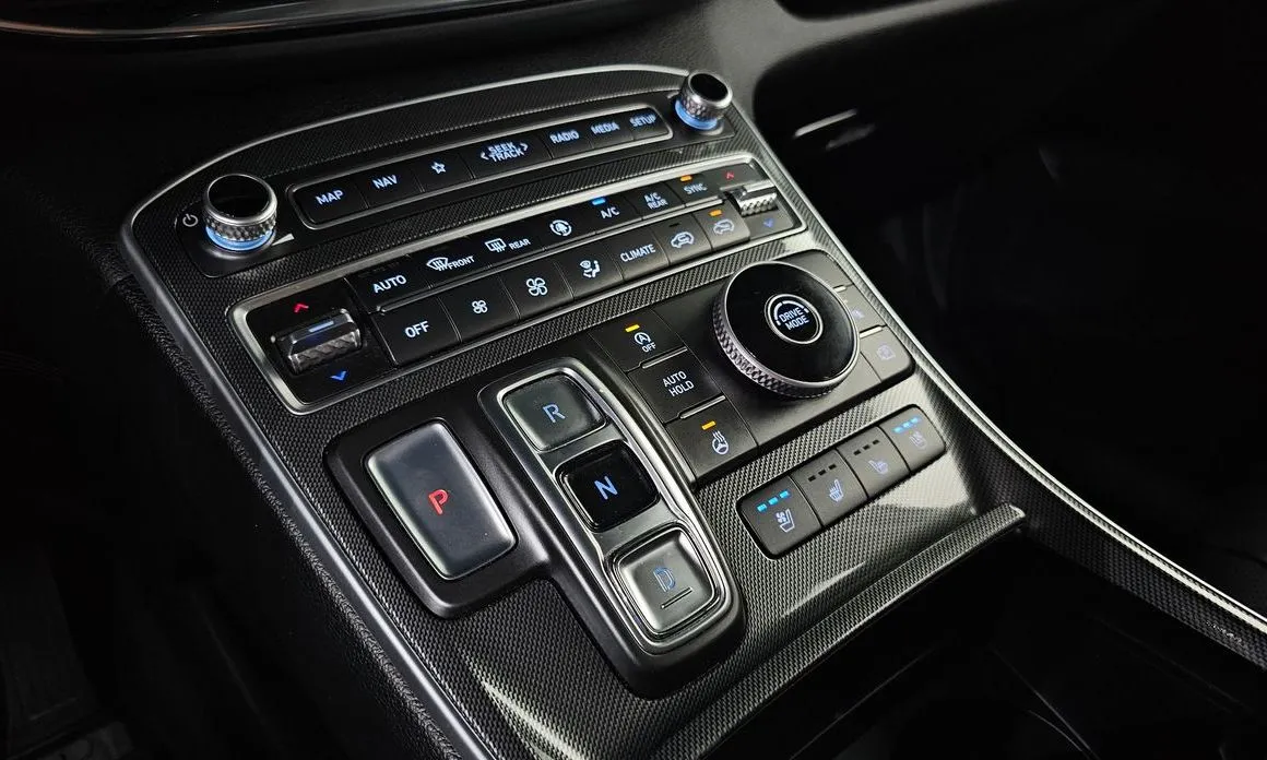 Hyundai Santafe — фото 9