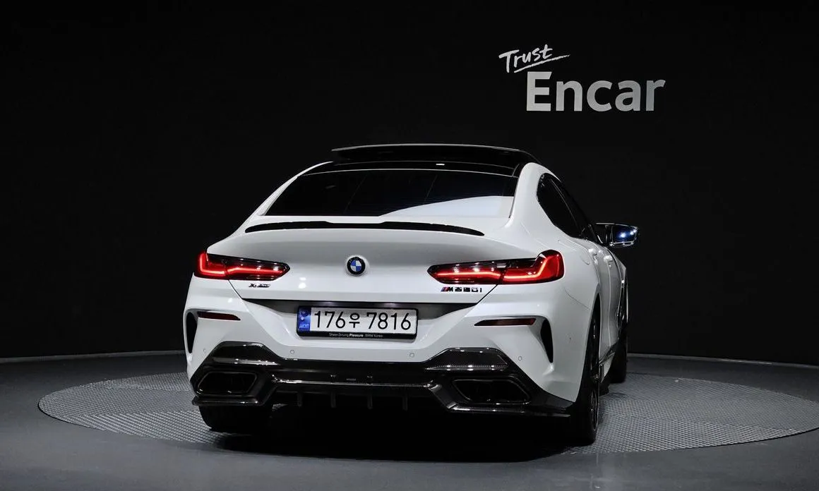 BMW 8-Series — фото 4