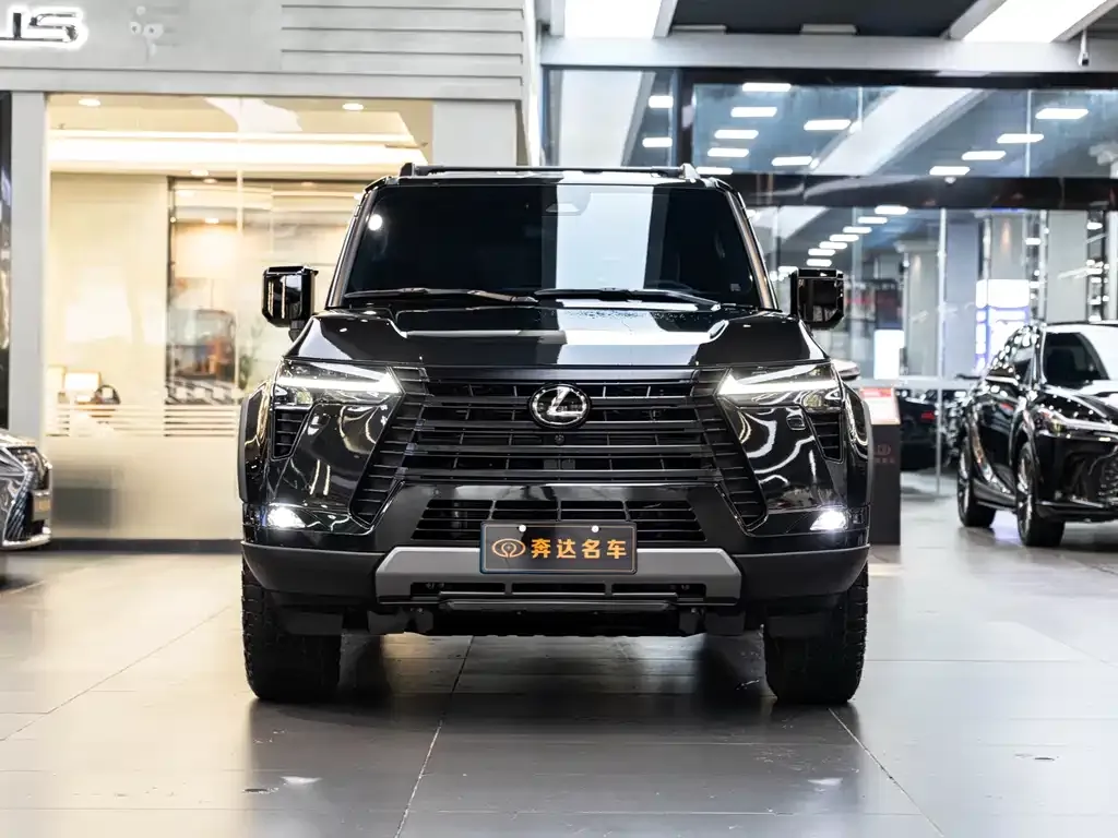 Lexus GX — фото 9