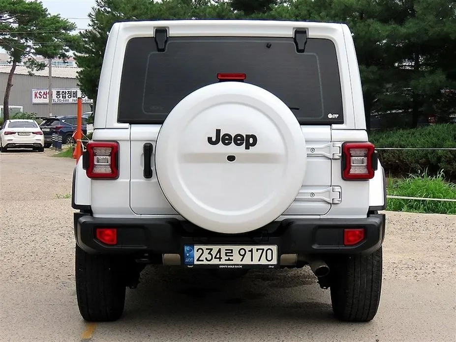 Jeep Wrangler — фото 4