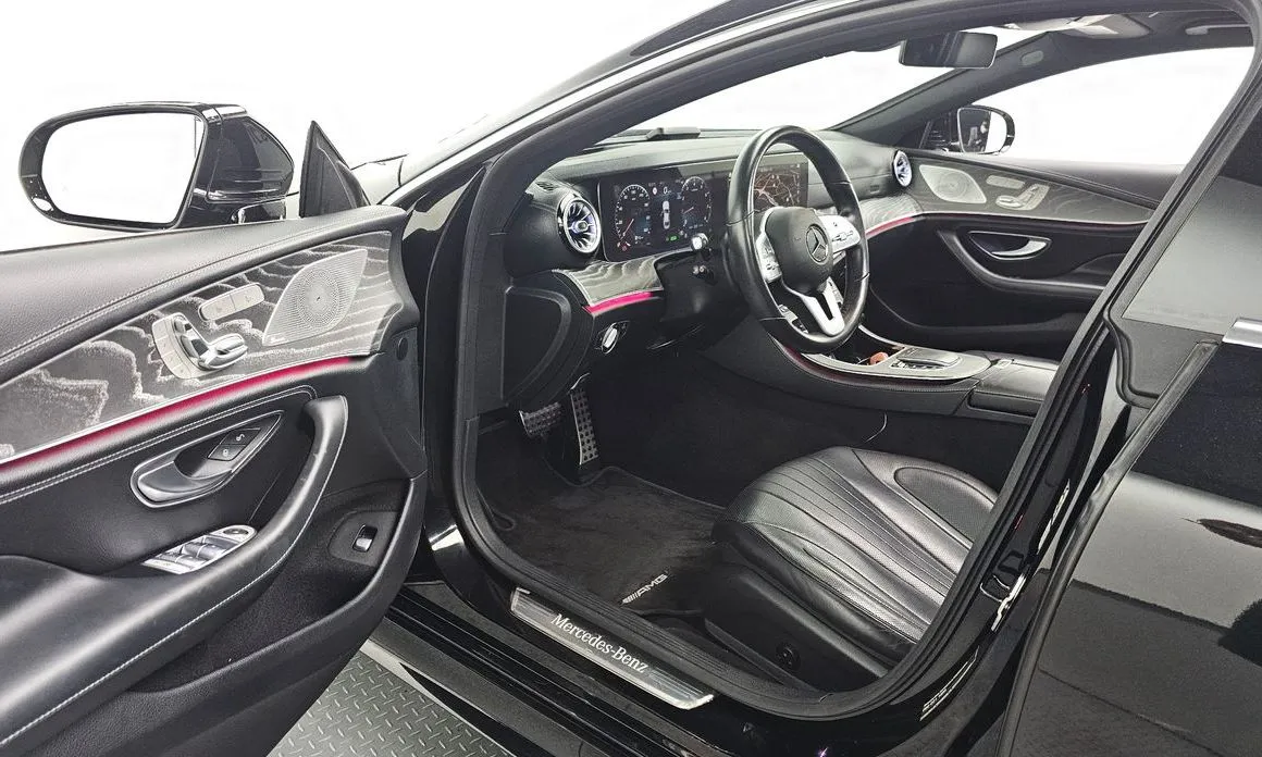 Mercedes-Benz CLS-Class — фото 10