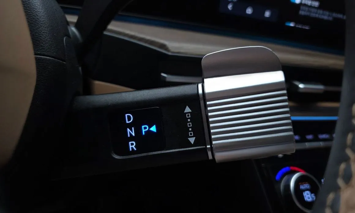 Hyundai Santafe — фото 4