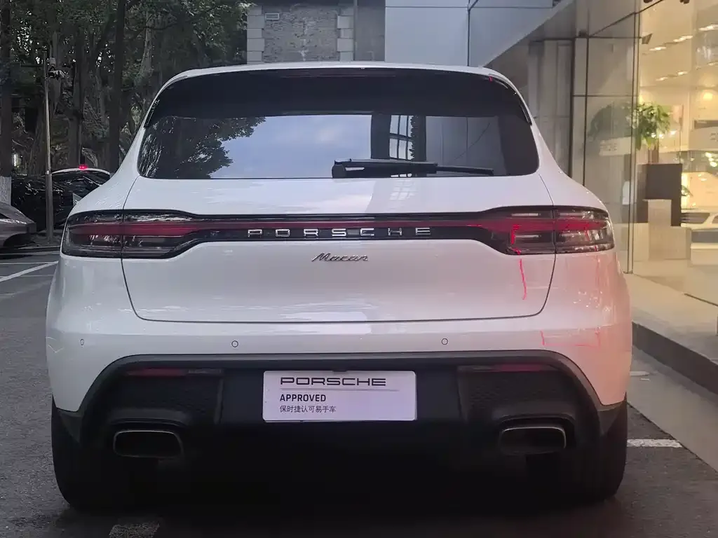 Porsche Macan — фото 10