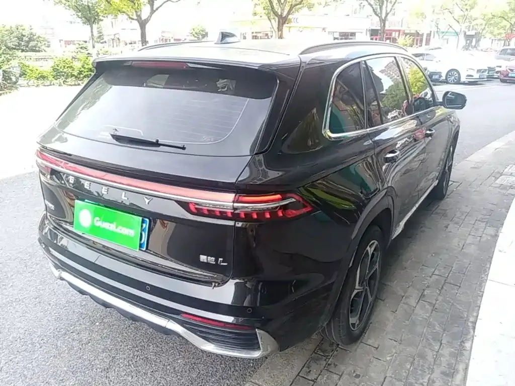 Geely Xingyue L — фото 10