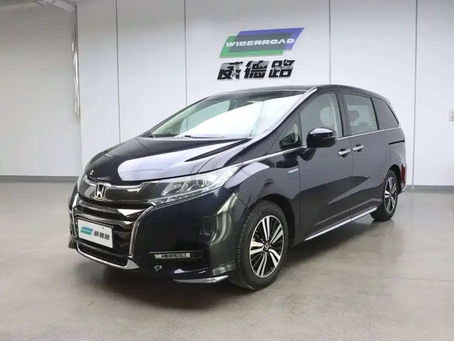 Honda Odyssey — фото 1