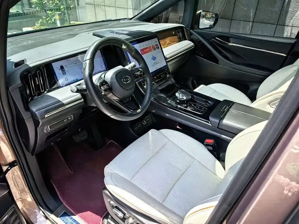 GAC Motor Trumpchi M8 — фото 2