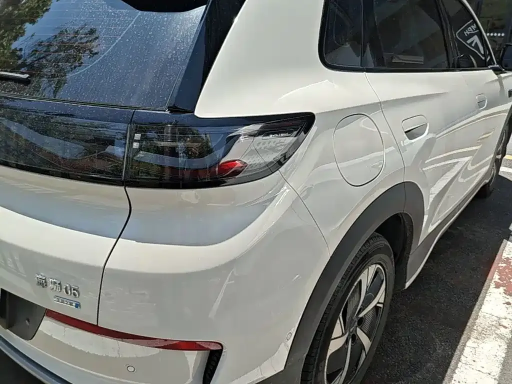 BYD Hiace 05 EV — фото 9