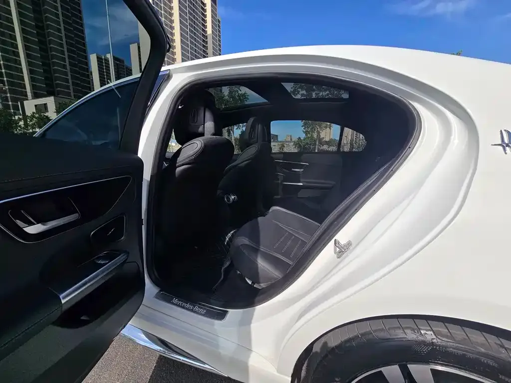 Mercedes-Benz C-Class New Energy 2024 из CN, фото 4