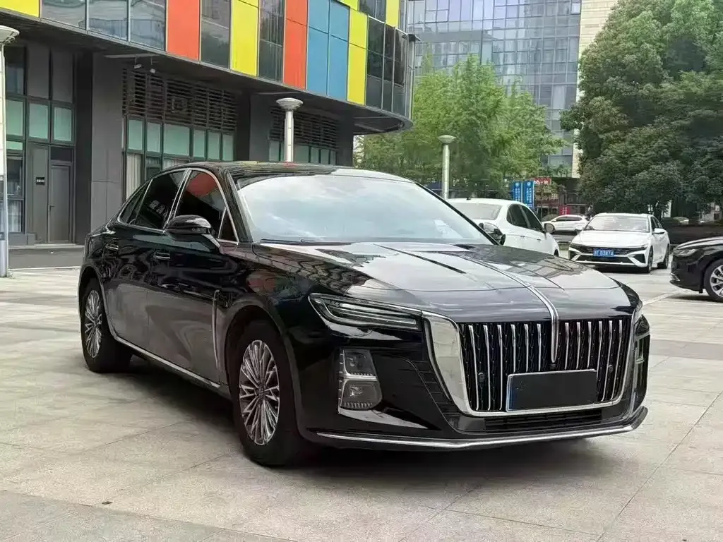 Hongqi H5 — фото 3