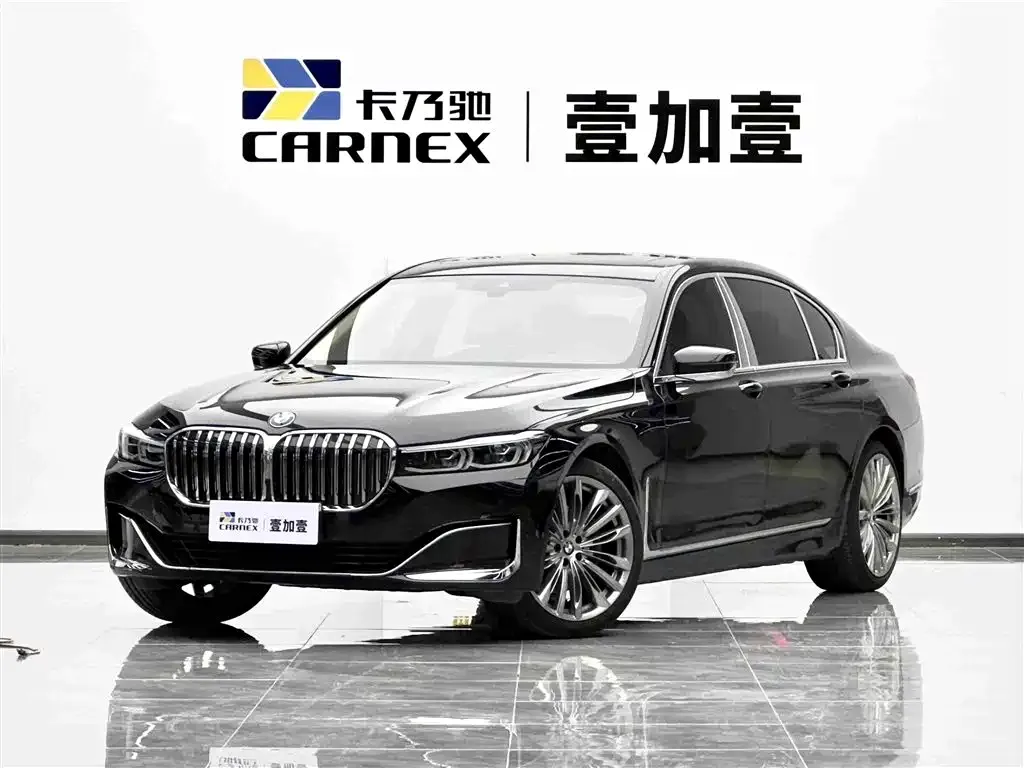 BMW 7 Series — фото 1