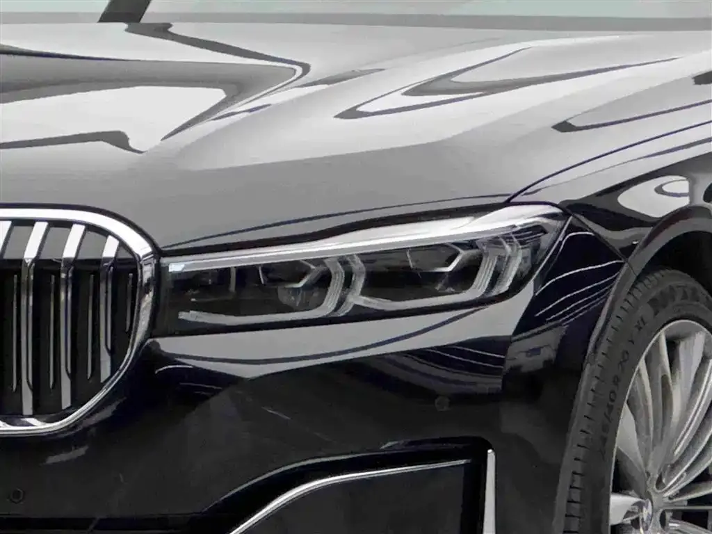 BMW 7 Series — фото 4