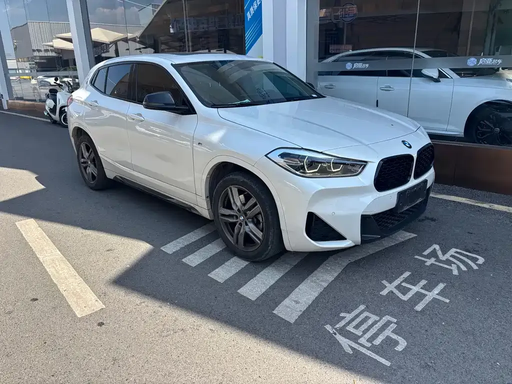 BMW X2 — фото 5
