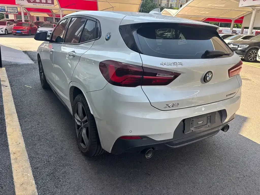 BMW X2 — фото 9