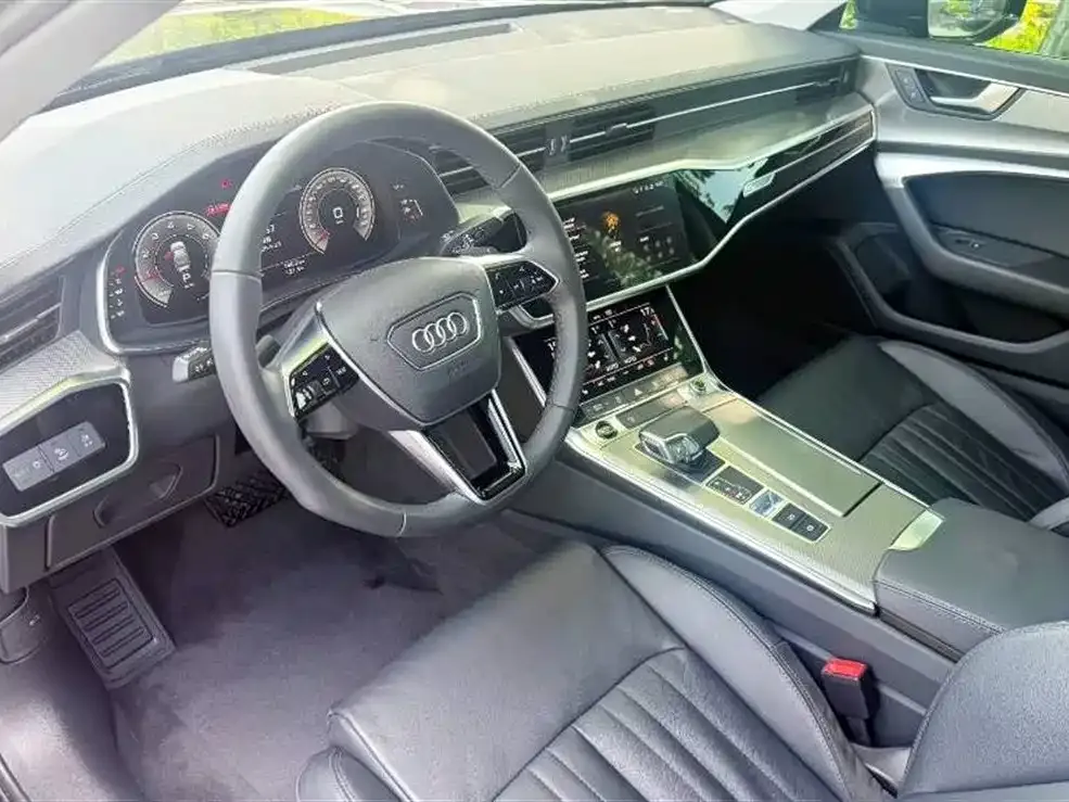 Audi A6L — фото 6