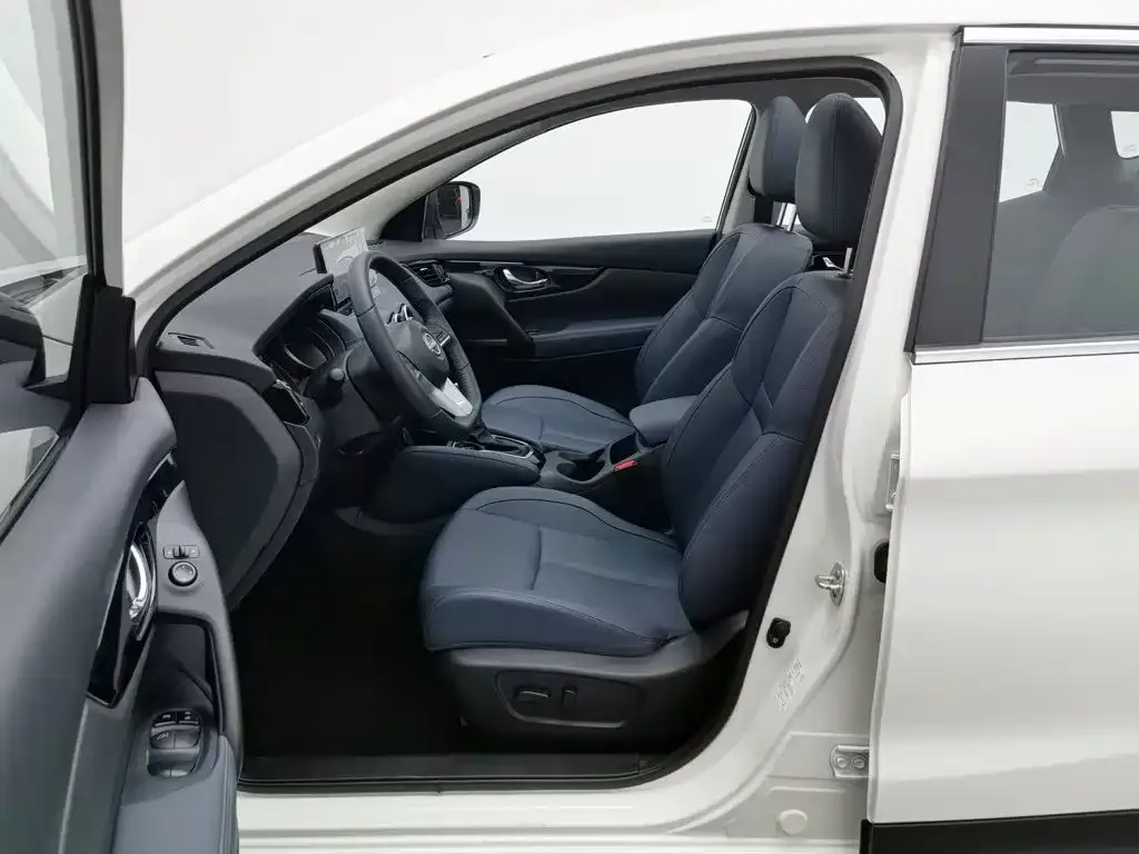 Nissan Qashqai — фото 10