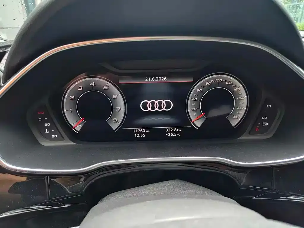 Audi Q3 Sportback — фото 5