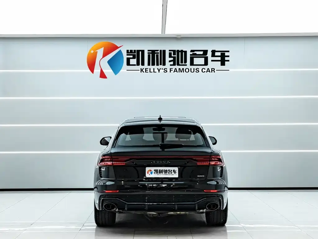 Audi Q8 2022 из CN, фото 3