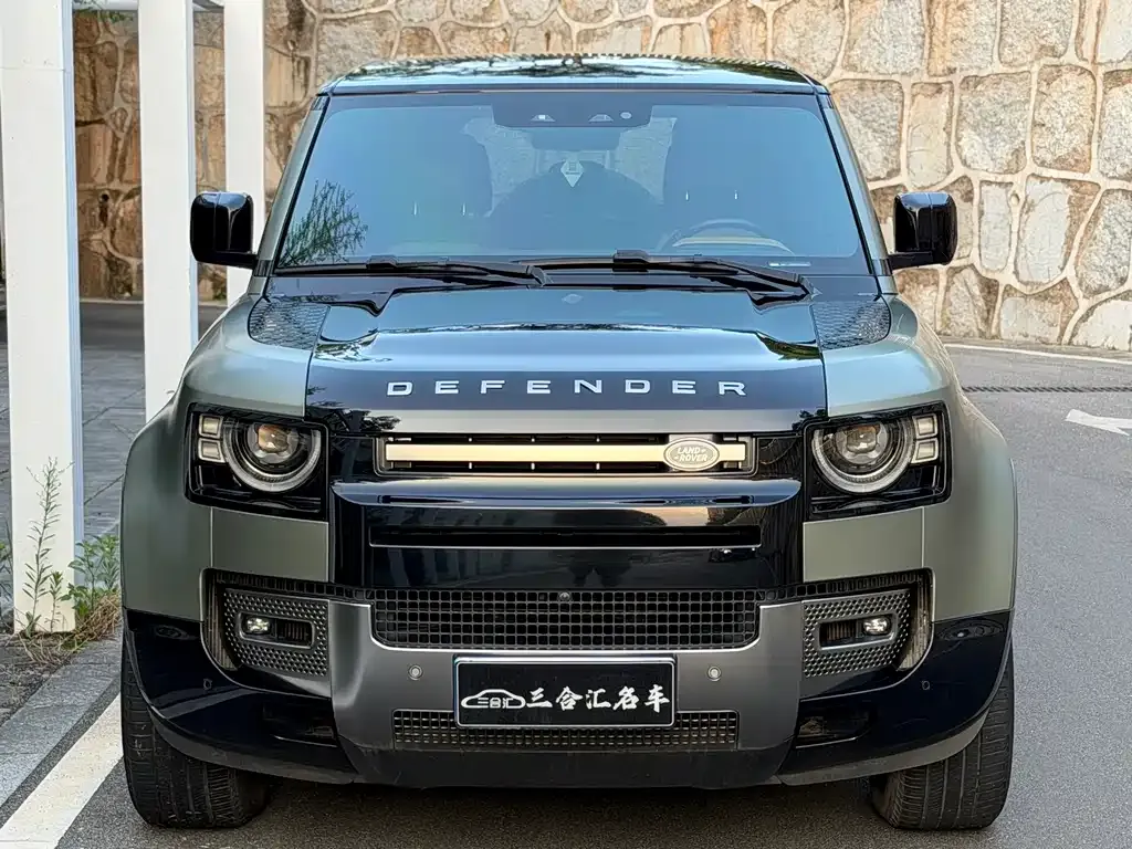 Land Rover Defender — фото 7